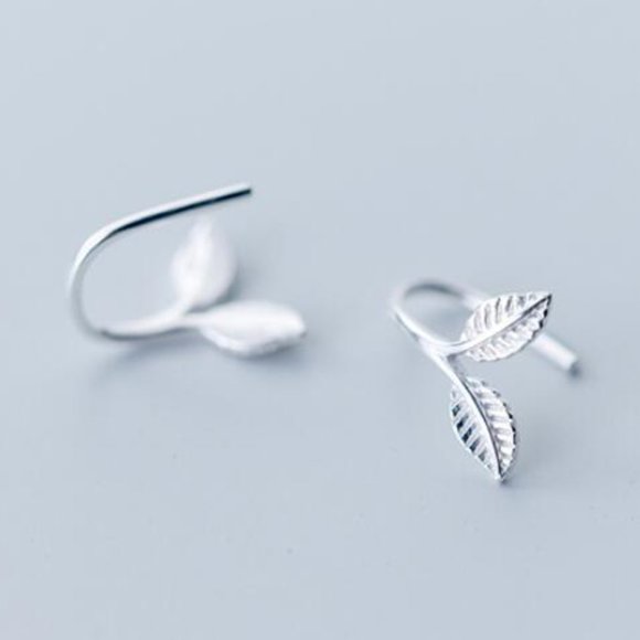 minimalist leaf earrings - Picture 8 of 8